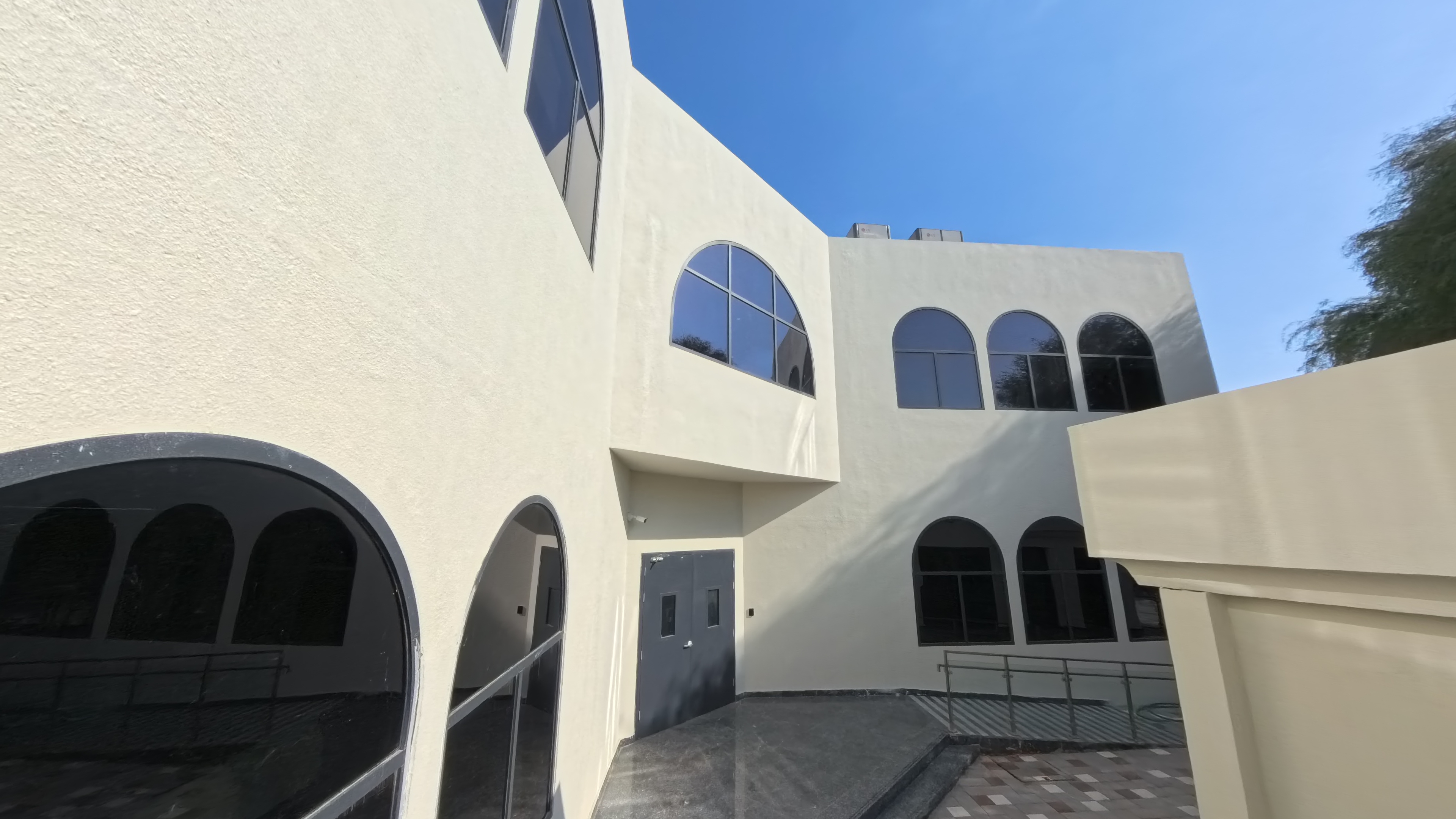 Ali Bin Abi Taleb School